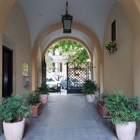 Ave Cesare Apartment Roma Ngoại thất bức ảnh