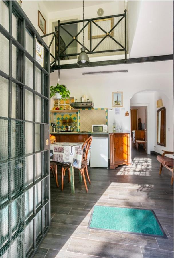Ave Cesare Apartment Roma Ngoại thất bức ảnh